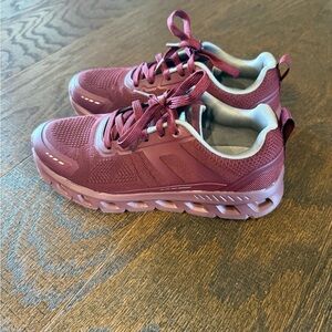 Women’s Avia Burgundy and Gray Sneakers size 7.5